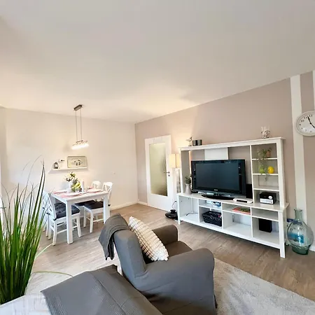 Gina Stay - Gemuetliches Apartment Direkt In Scharbeutz Exterior foto